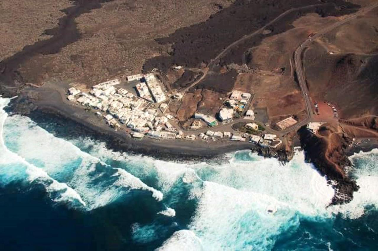Villa Cozy House In El Golfo + Terrace Exterior foto